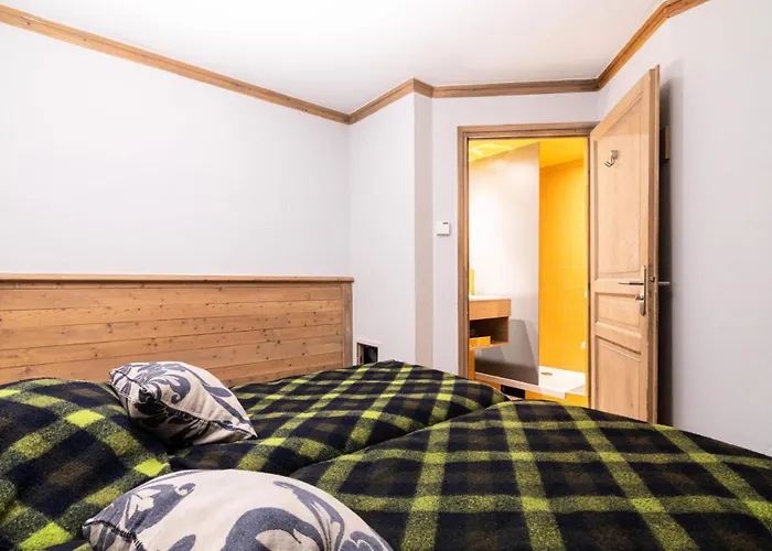 Mouflon - 5 Pieces Pour 8 Personnes Mae-1751 * Val Thorens